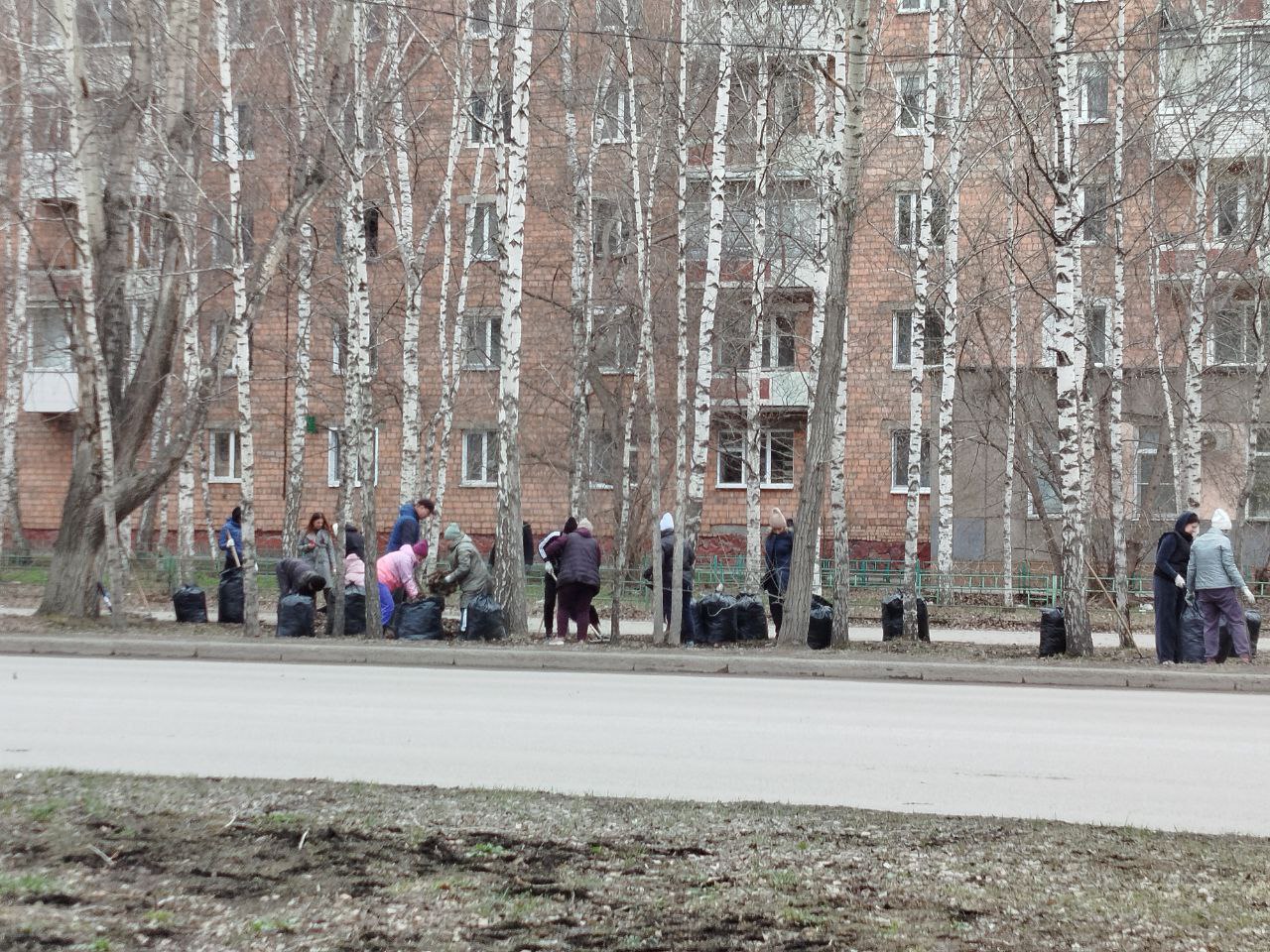 В  г.  Назарово стартовал двухмесячник по благоустройству.