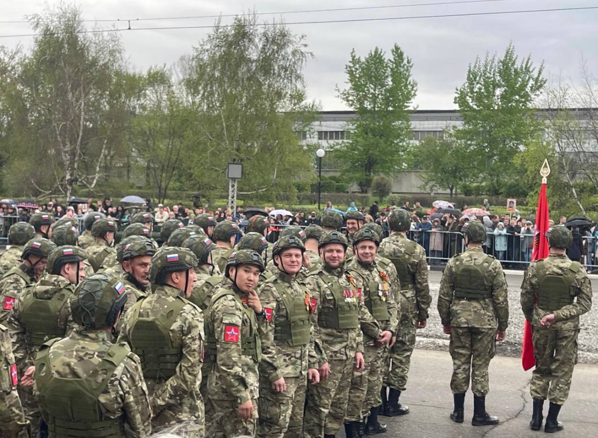 Ветераны СВО стали участниками парада Победы в краевом центре.